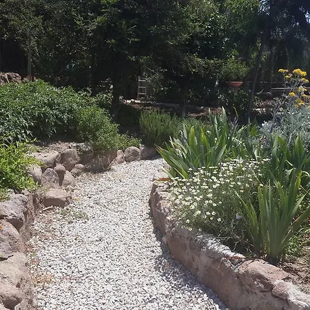 Assos Biber Evi Farm stay *