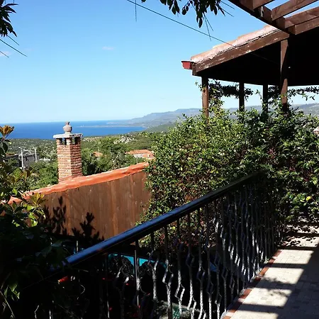 Assos Biber Evi * Assos