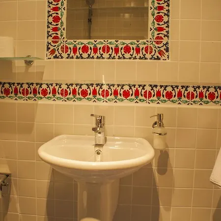 Assos Biber Evi * Assos